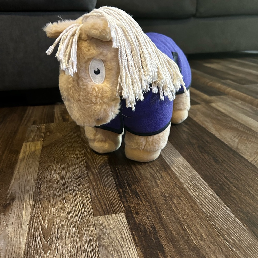 CRAFTY PONIES - Picture 2 of 4